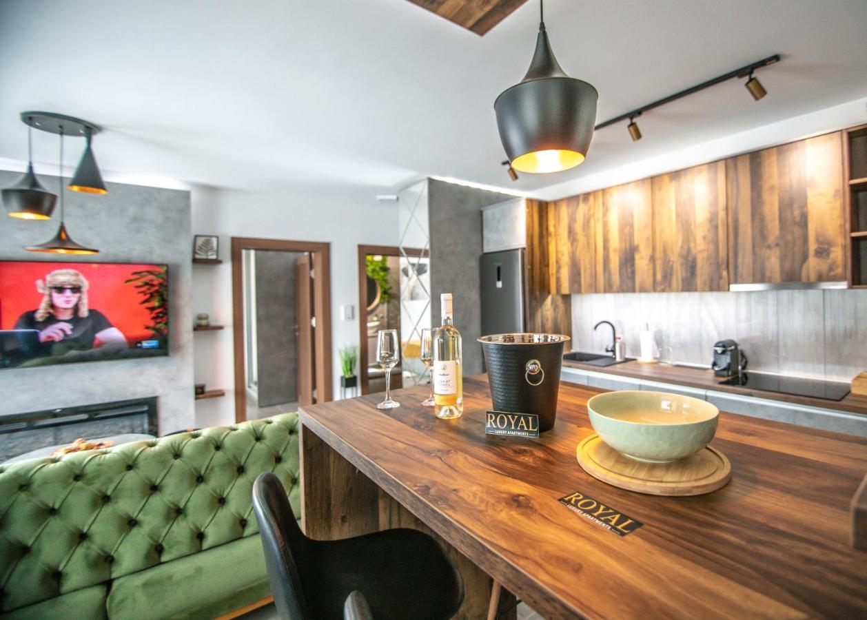 Royal Luxury Apartment Vrsac Ngoại thất bức ảnh